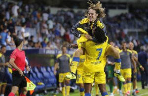 Loïc Rémy y Halilovic frente al Málaga