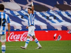 Oyarzabal celebra un gol con la Real Sociedad