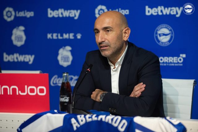 Abelardo en su presentación