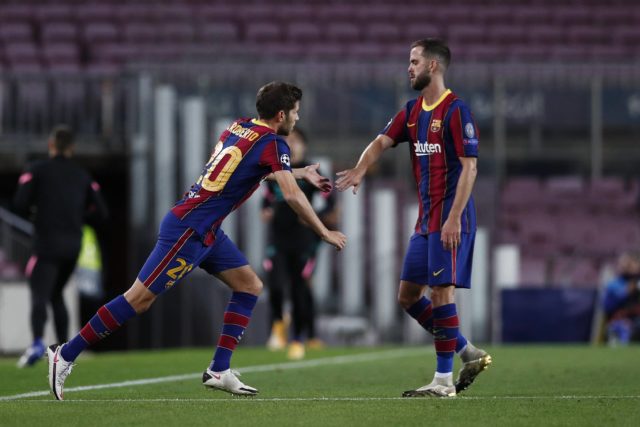 Sergi Roberto entra por Pjanic en Champions