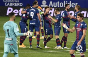 El Huesca celebra un gol