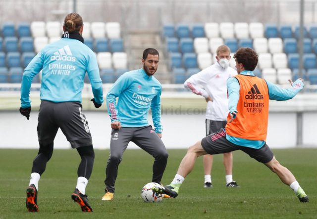 Hazard y Ramos entrenan