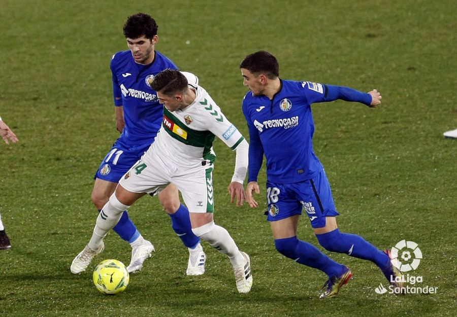 Aleñá y Arambarri, competencia de Gonzalo Villar