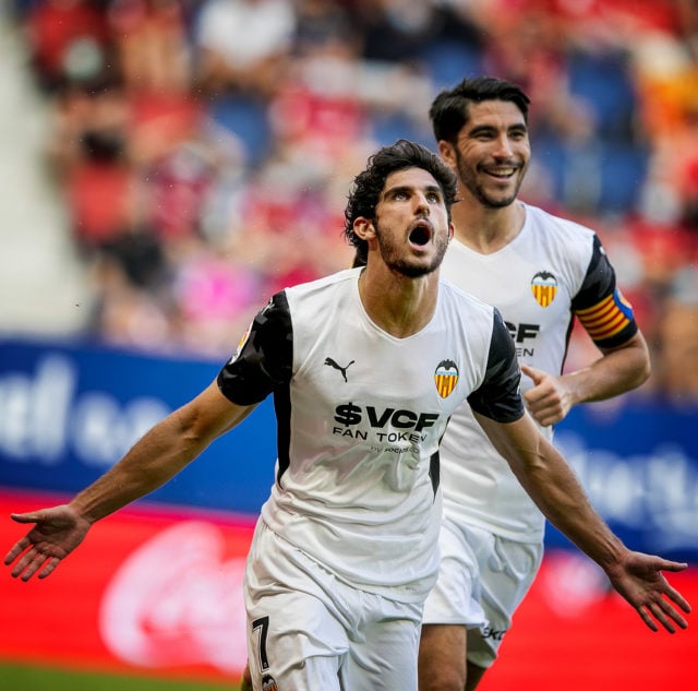 Osasuna - Valencia Guedes y Carlos Soler Guedes