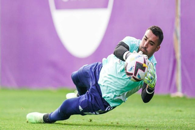 Asenjo, portero del Real Valladolid en Biwenger