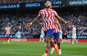 Depay, en un partido con el Atlético