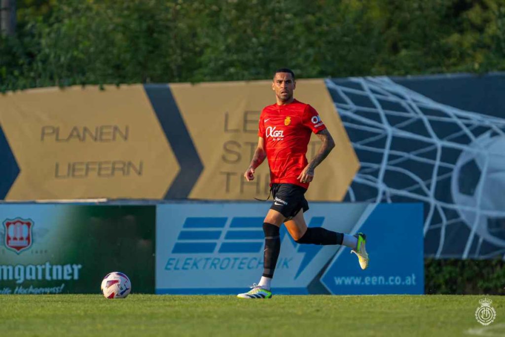 Omar Mascarell, en un partido con el RCD Mallorca