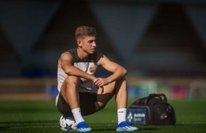 Fermín López en un entreno con el FC Barcelona