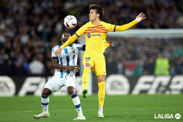 Hamari Traoré y Joao Félix disputan un balón en un partido de Liga