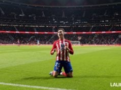 Rodrigo Riquelme celebra un gol con el Atlético de Madrid