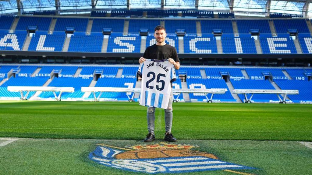 Javi Galán es nuevo jugador de la Real Sociedad