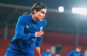 Luka Romero en un entrenamiento con el Almería