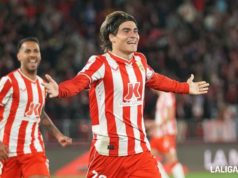 Luka Romero celebrando un gol con el Almería