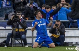 Jaime Mata celebra un gol con el Getafe en LaLiga EA Sports