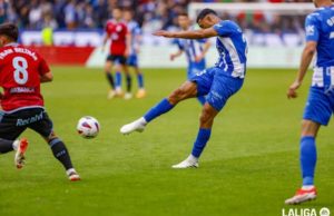 Carlos Benavídez, en un partido de LaLiga con el Alavés