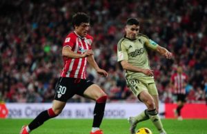 Sergio Ruiz en un partido de LaLiga con el Granada CF