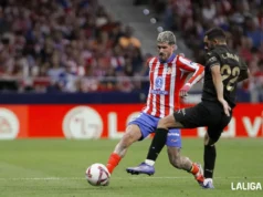 De Paul controla un balón en un encuentro de LaLiga EA Sports con el Atlético