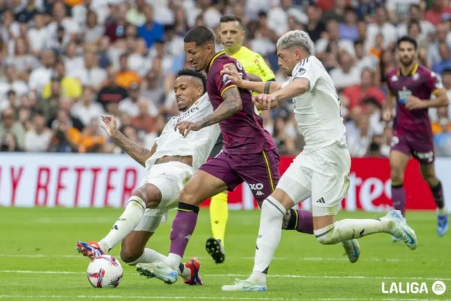 Militao y Valverde LaLiga Real Madrid