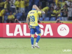 Sandro celebra un gol en LaLiga EA Sports con Las Palmas