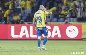 Sandro celebra un gol en LaLiga EA Sports con Las Palmas