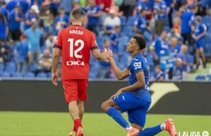 Álvaro Rodríguez, en un encuentro con el Getafe en LaLiga EA Sports