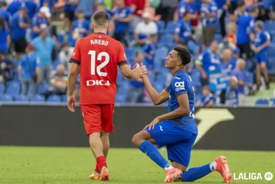 Álvaro Rodríguez, en un encuentro con el Getafe en LaLiga EA Sports