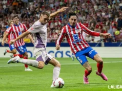 Giménez, en una acción defensiva ante el Girona en LaLiga EA Sports