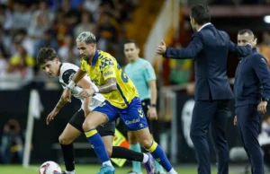 Januzaj regatea en un partido de LaLiga EA Sports