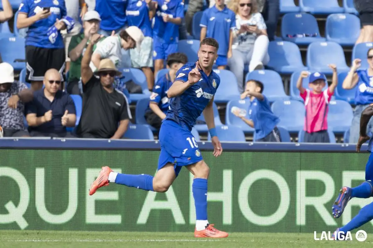 Bertug Yildirim celebra un gol con el Getafe en LaLiga EA Sports
