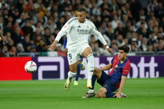 Mbappé y Cubarsí El Clásico Real Madrid - Barcelona fantasy