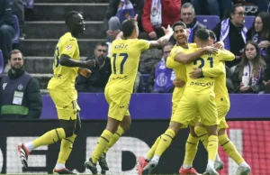 Kiko Femenía celebra un gol con el Villarreal en LaLiga EA Sports
