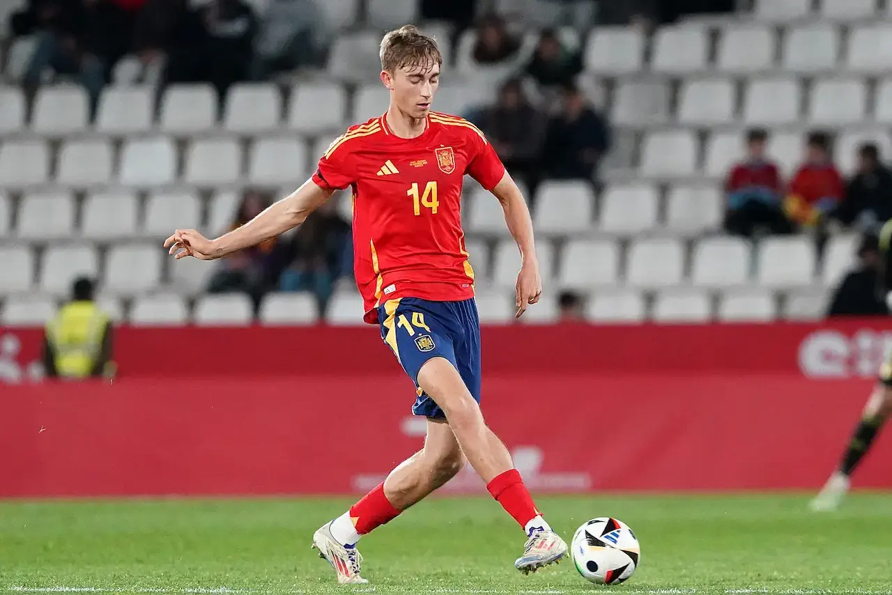 Dean Huijsen España