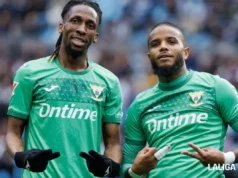 Valentin Rosier y Neyou celebran un gol con el CD Leganés en LaLiga EA Sports