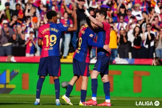 Lewandowski y Lamine Yamal FC Barcelona fantasy
