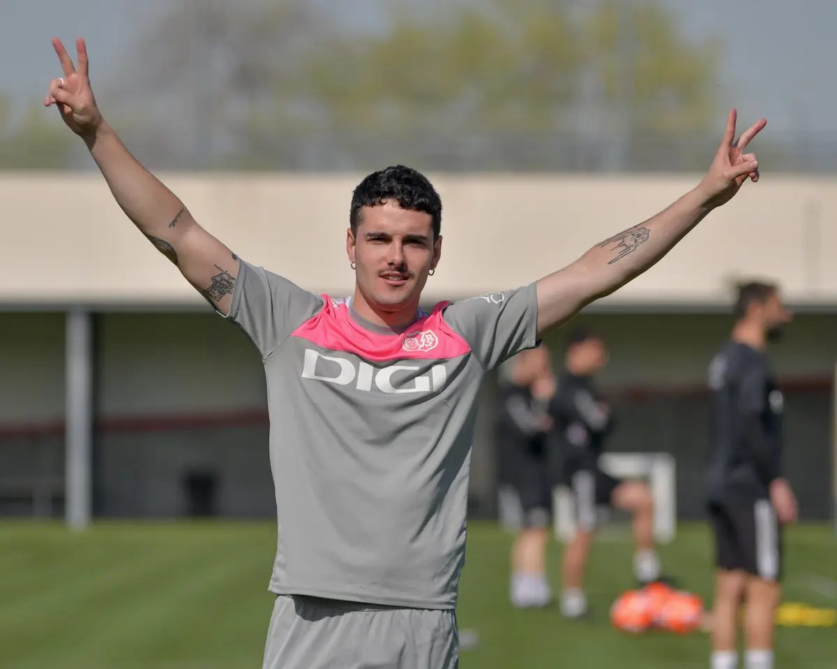Sergio Camello Rayo Vallecano