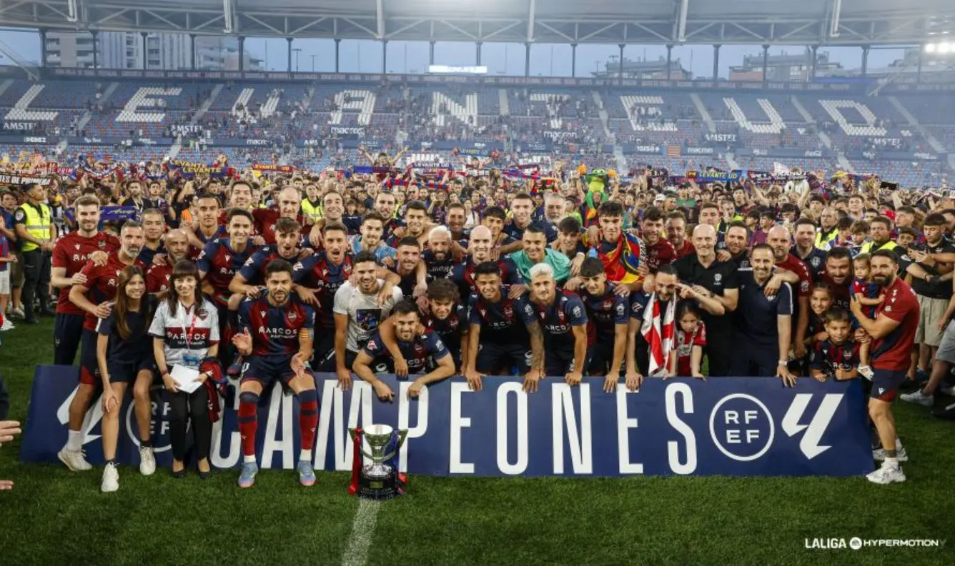 Levante celebración fantasy