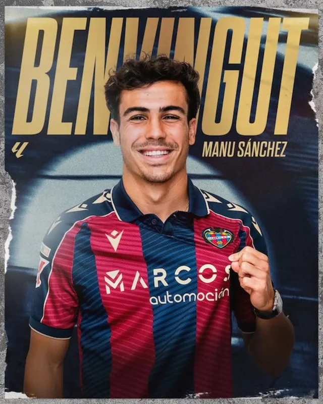 Manu Sánchez Levante Fichaje Manu Sánchez Levante Fichaje