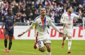 Mikautadze Villarreal CF fichaje