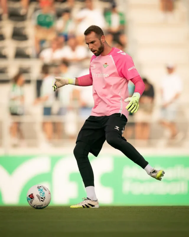 Pau Lopez Betis