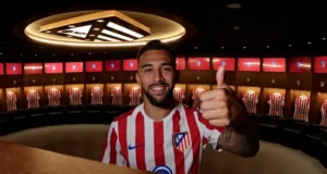Foto oficial del fichaje de Nico González por el Atlético de Madrid (atléticodemadrid.com)