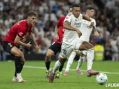 Kumbulla: parte médico oficial y baja en la jornada 6 Kumbulla persigue a Mbappé durante un Real Madrid - Mallorca