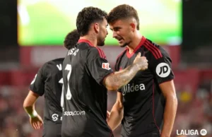 Isaac Romero y Kike Salas Sevilla 25 26