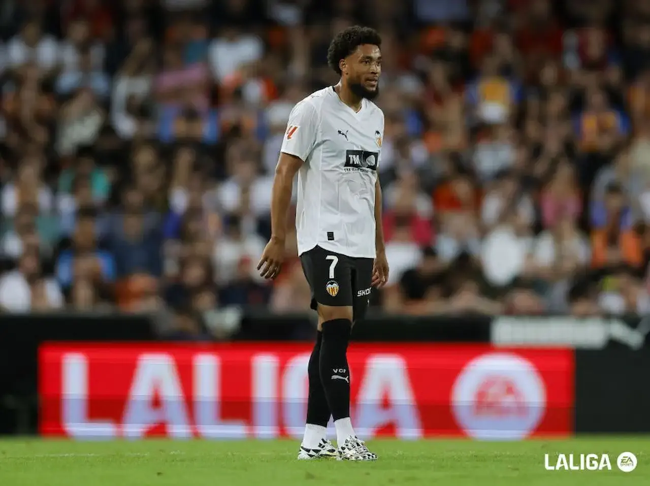 Arnaut Danjuma Valencia