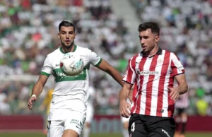 Laporte y Rafa Mir en el Elche - Athletic de la temporada 25 26 Fantasy