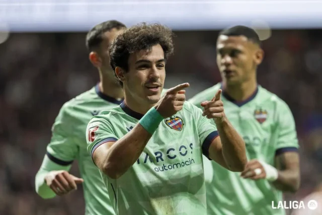 Manu Sánchez Levante Fantasy 25 26 Manu Sánchez Levante Fantasy 25 26