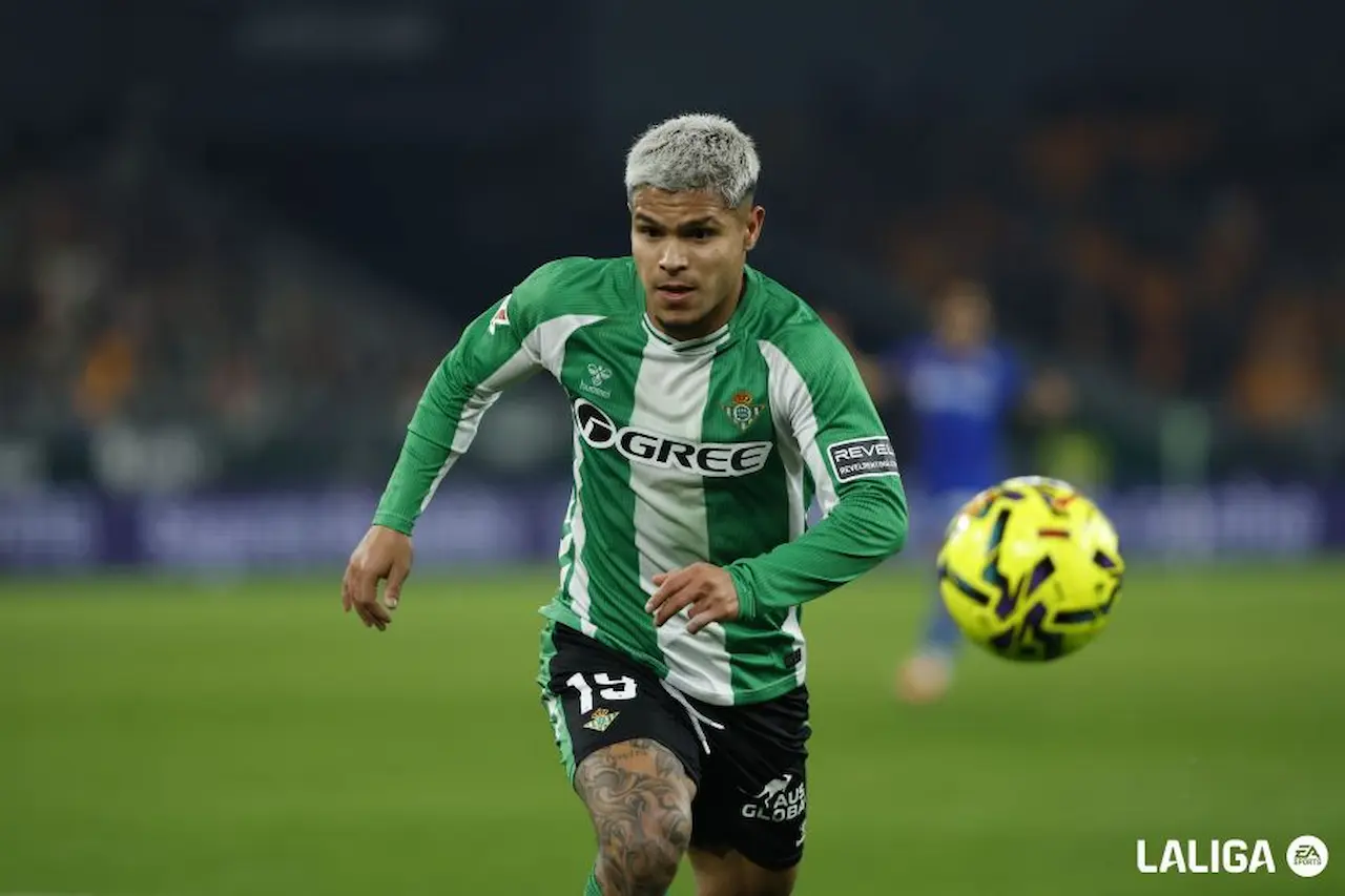 Cucho Hernández fantasy Betis 25 26