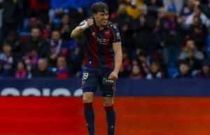 Carlos Espí Levante UD fantasy