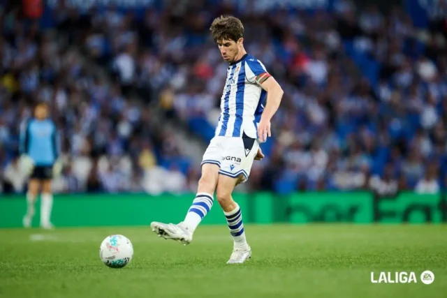 Aritz Elustondo Real Sociedad fantasy 25 26