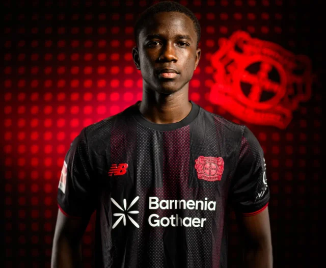 abdoulaye-faye-bayer-leverkusen-celta-26-27 Abdoulaye Faye Bayer Leverkusen fichaje Celta