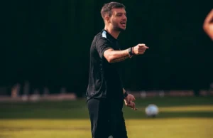 Martín Anselmi Elche Fantasy 26 27